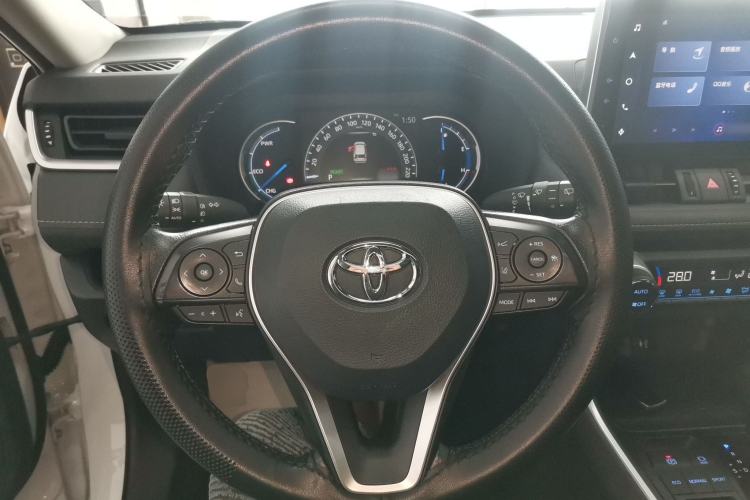 Used Toyota RAV4 2022 Dual-Engine 2.5L E-CVT Two-Wheel Drive Elite Edition
