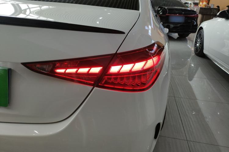 Used Mercedes-Benz C-Class 2024 Facelift C 260 L Night Edition Sport Version
