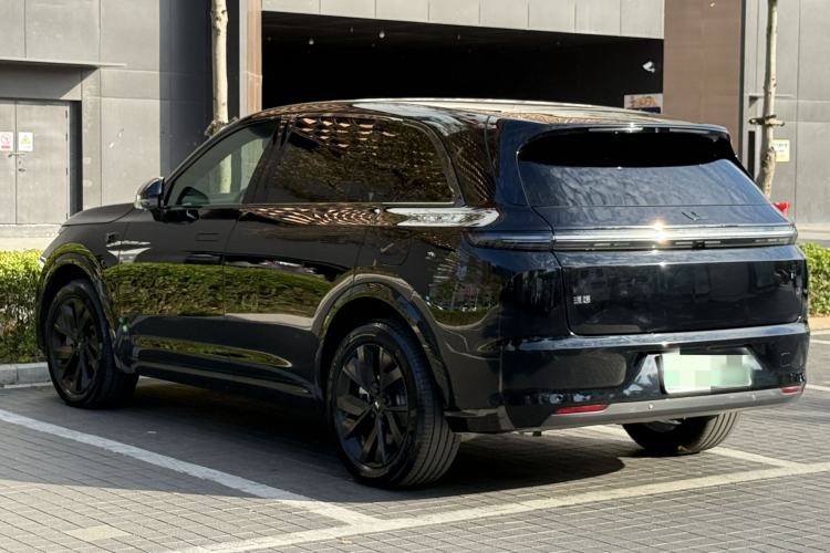 Used Li Auto L7 2023 Air model
