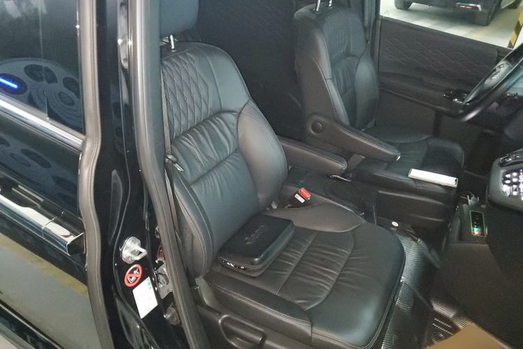 Used Honda Elysion 2024 2.0L eHEV Luxury Edition