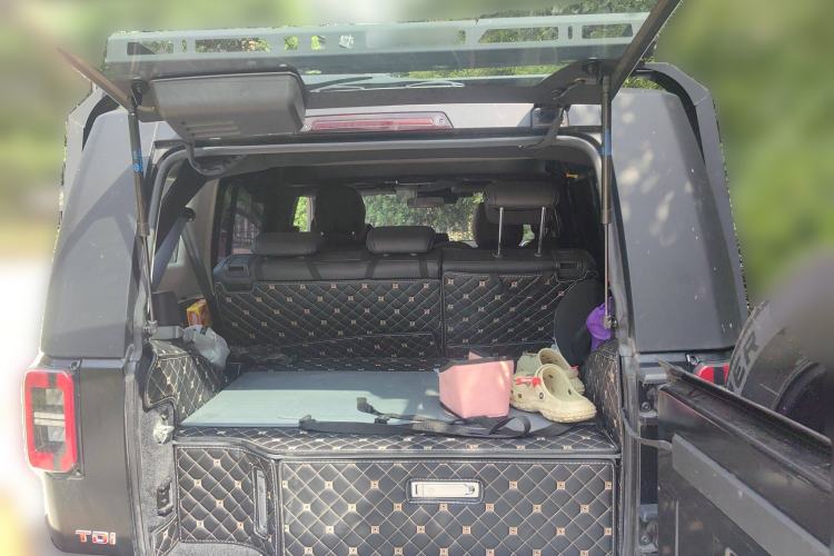 Used Beijing Auto BJ40 2023 2.0D Automatic Four-Wheel Drive Blade Hero Edition Adventurer Type
