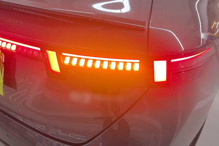 Used Lynk & Co 07 2024 EM-P 126 Long-Range Ultra
