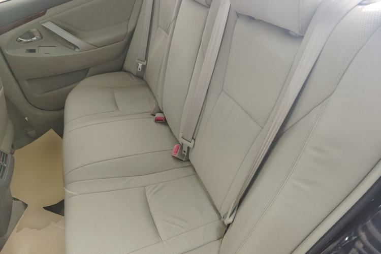 Used Toyota Camry 2013 200G Classic Luxury Edition
