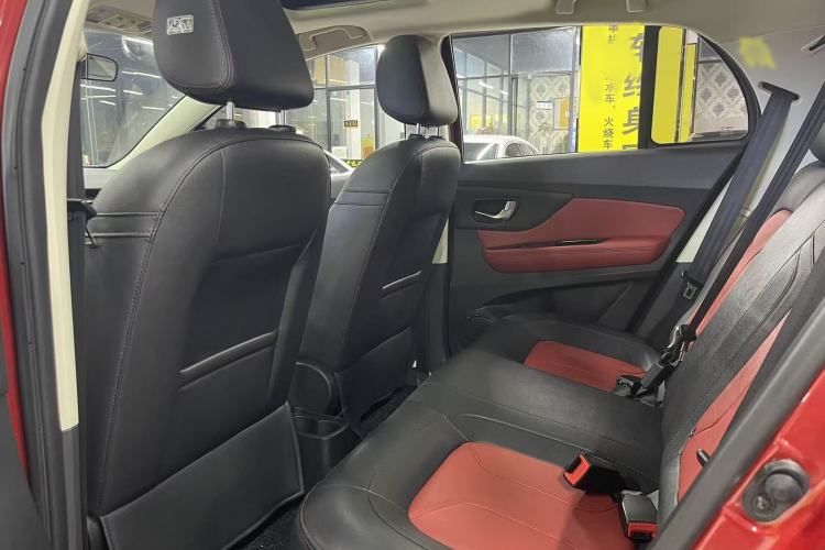 Used Haval H1 2016 Revised Version Blue Badge 1.5L AMT Luxury Edition
