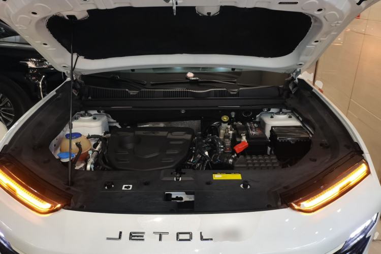 Used JETOUR Dashing 2023 1.5T DCT Starlight Shine Pro Edition
