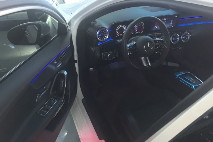 Used Mercedes-Benz A-Class 2024 Updated A 200 L Fashion Version
