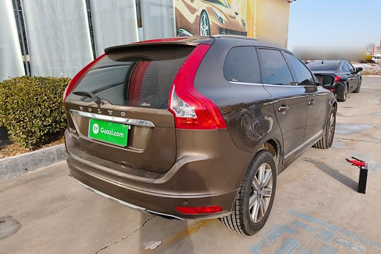 Used Volvo XC60 2017 T5 AWD Smart Range Edition
