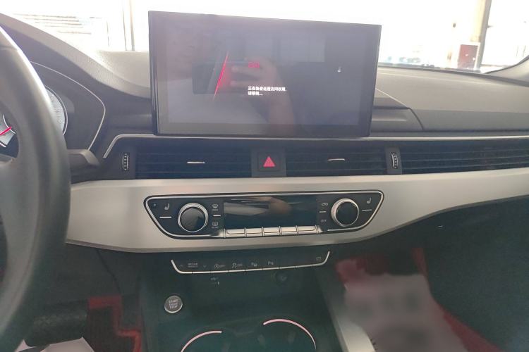 Used Audi A4L 2022 40 TFSI Fashion Dynamic Model
