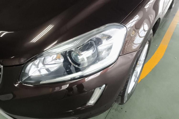 Used Volvo XC60 2017 T5 AWD Smart Upgrade Edition
