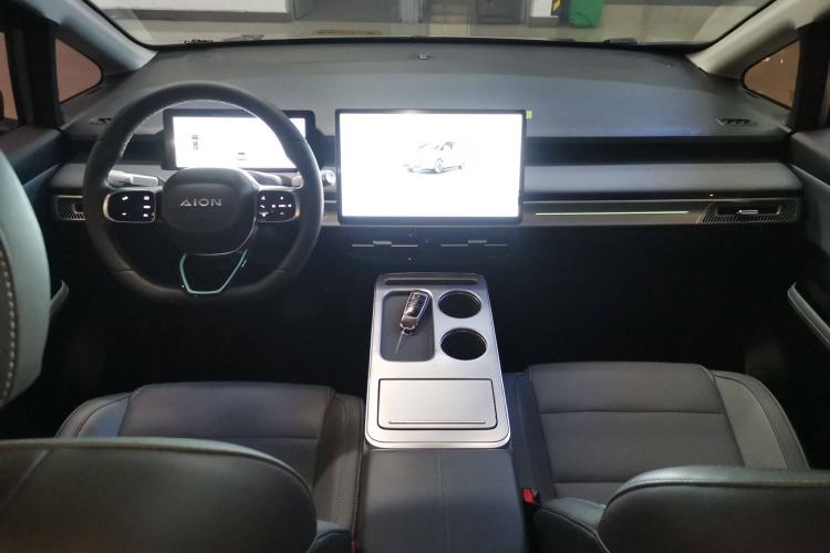 Used AION Y 2022 Plus 70 Smart Edition
