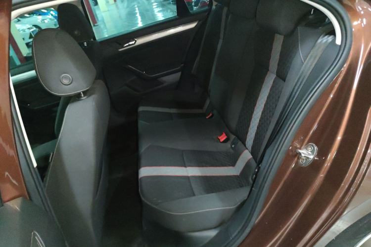 Used Volkswagen Lamando 2019 230TSI DSG Fashion Edition China V Standard
