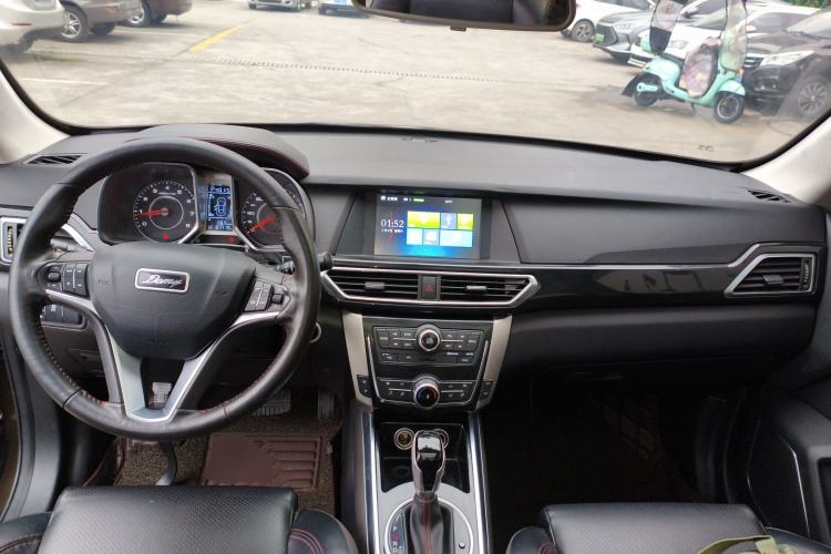 Used Zotye Domy X5 2017 Upgraded Model 1.5T CVT ZhiXian Edition
