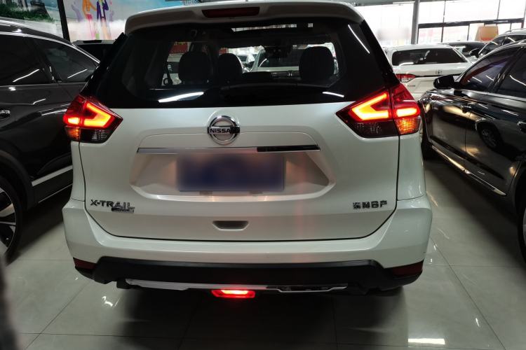 Used Nissan X-Trail 2022 2.0L Two-Wheel Drive Smart Connect & Comfort Edition