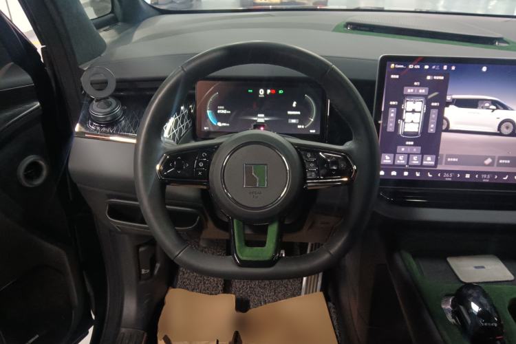 Used Zeekr 009 2022 WE Edition