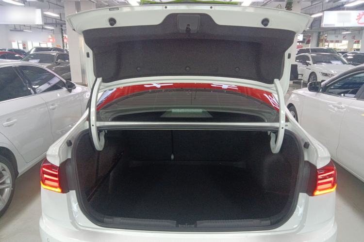 Used Volkswagen Bora 2021 1.5L Automatic Elite Smart Connect Edition
