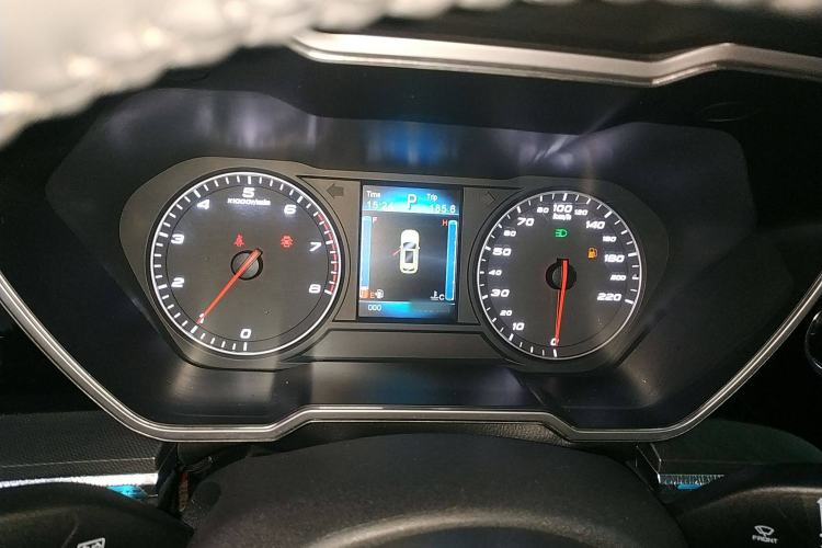 Used Zotye T700 2017 1.8T Dual-Clutch Luxury Model
