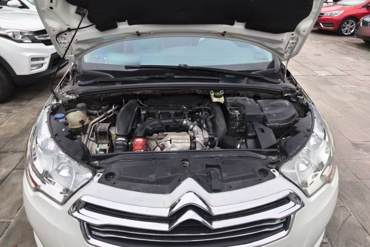 Used Citroen C4L 2014 1.6THP Intelligent Drive Automatic Dynamic Model
