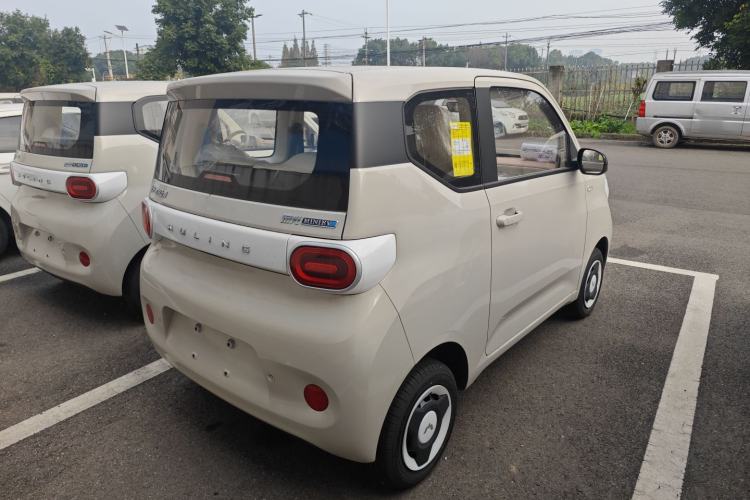 Used Wuling Hongguang MINIEV 2024 3rd Generation 215km Youth Edition
