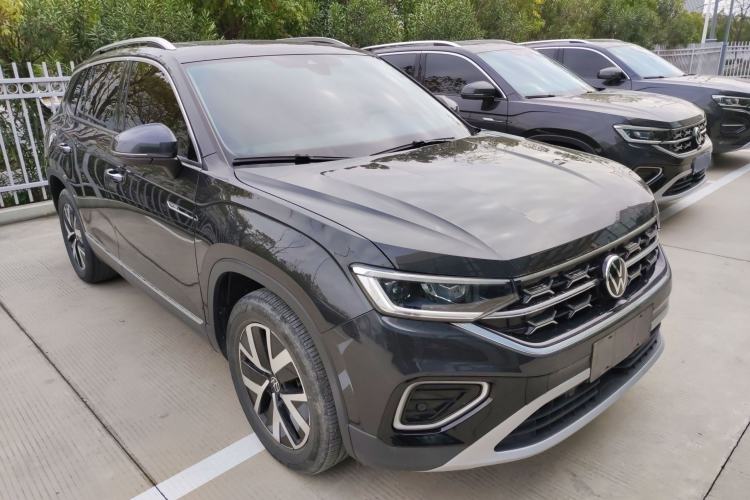 Used Volkswagen Tayron 2023 280TSI Two-Wheel-Drive Luxury Plus Advanced Version
