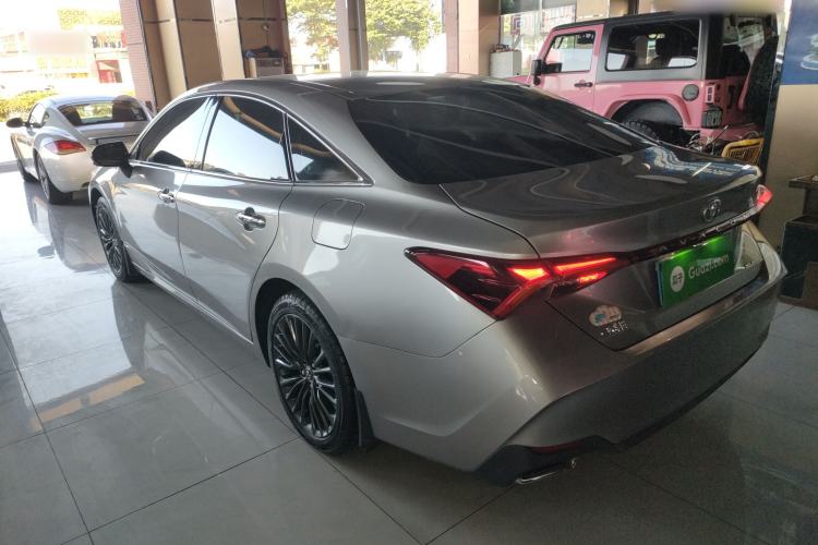 Used Toyota Avalon 2019 2.0L XLE Premium Edition China VI
