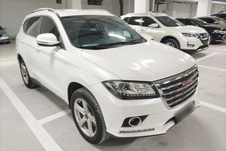Used Haval H2 2018 Chuanxiang Edition Red Badge 1.5T Dual-Clutch Two-Wheel Drive Fashionable Model

