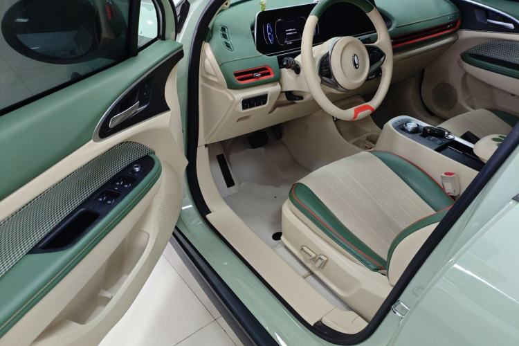 Used ORA Good Cat 2022 400km Standard Range Premium Version Lithium-Ion Battery