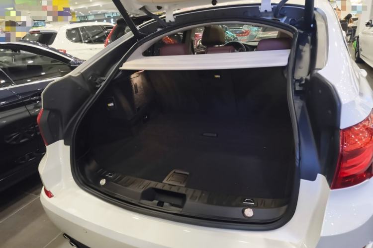 Used BMW 5 Series GT 2014 528i Leading Model