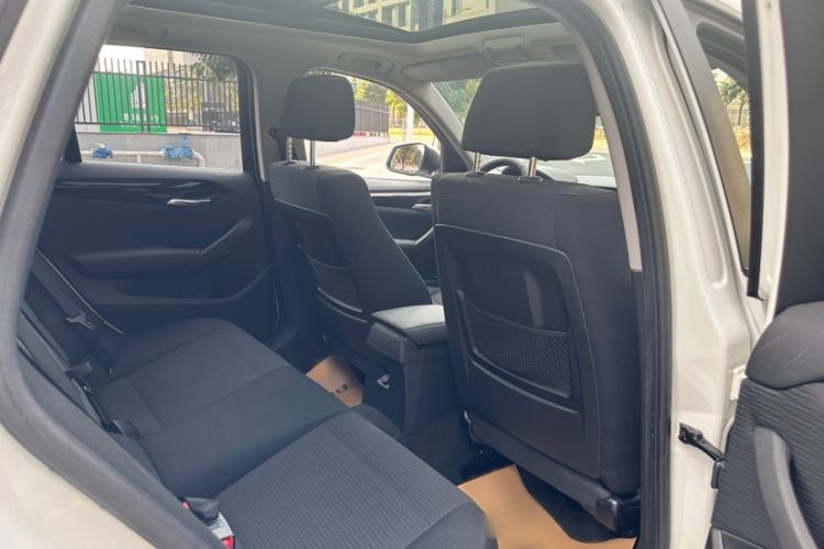 Used BMW X1 2015 sDrive18i Fashion Upgrade Edition
