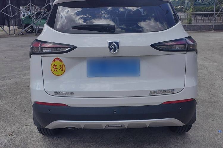 Used Baojun 510 2019 1.5L Manual Enjoyment Model 77kW China VI Emission Standard
