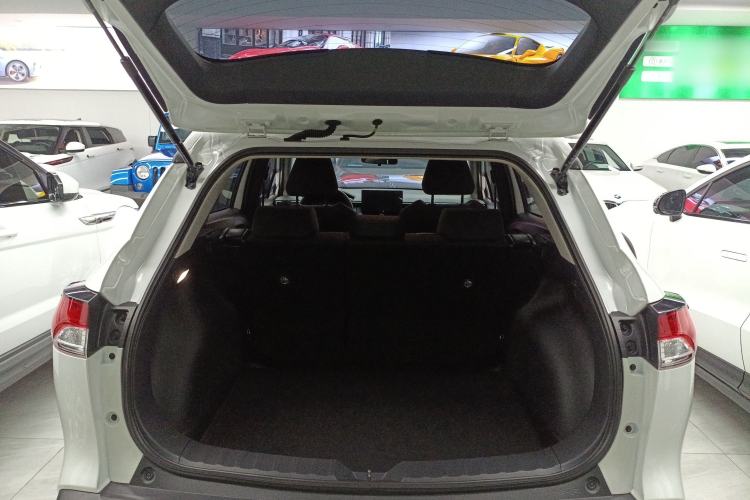 Used Toyota Corolla Cross 2023 2.0L Pioneer Edition
