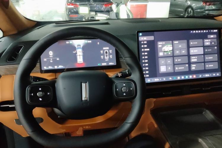 Used Wey Gaoshan 2025 Four-Wheel Drive Alpine 8
