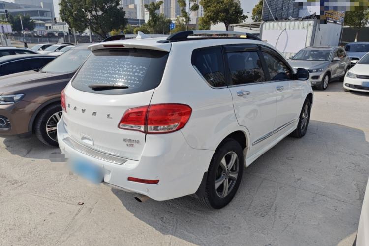 Used Haval H6 2016 Upgraded Model 1.5T Manual Two-Wheel Drive Elite Version
