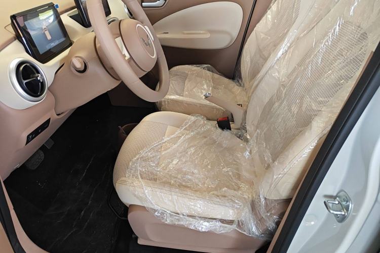 Used Wuling Hongguang MINIEV 2025 Four-Door Version Advanced Edition
