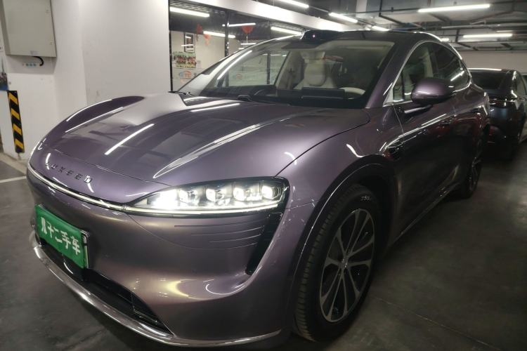 Used Hima Luxeed R7 2024 All-Electric 667 km Max
