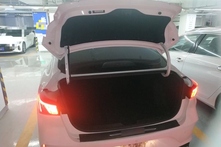 Used Changan Eado 2022 PLUS 1.6L GDI Manual Luxury Model
