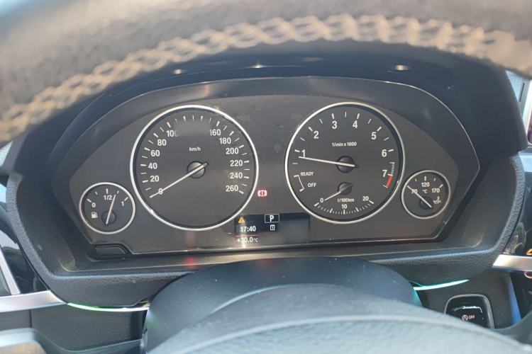 Used BMW 3 Series 2016 320i Fashion Model