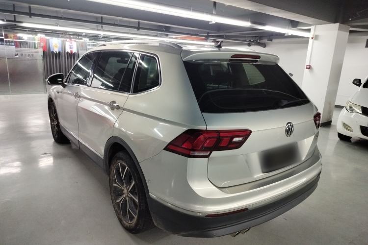 Used Volkswagen Tiguan L 2019 330TSI Automatic Two-Wheel Drive Smart Luxury Version China V Emission Standard