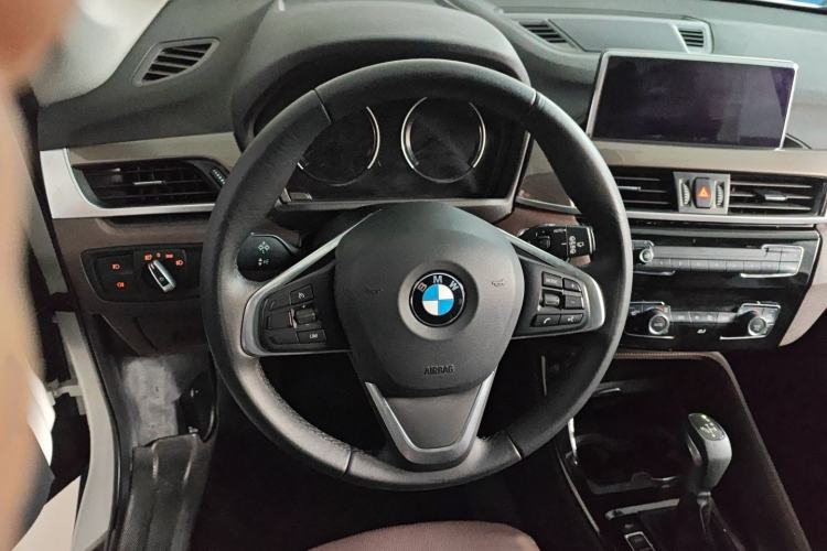 Used BMW X1 2019 xDrive20Li Luxury Model
