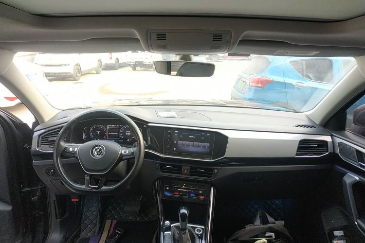 Used Volkswagen Tayron 2020 330TSI Two-Wheel Drive Luxury Smart Connectivity Version
