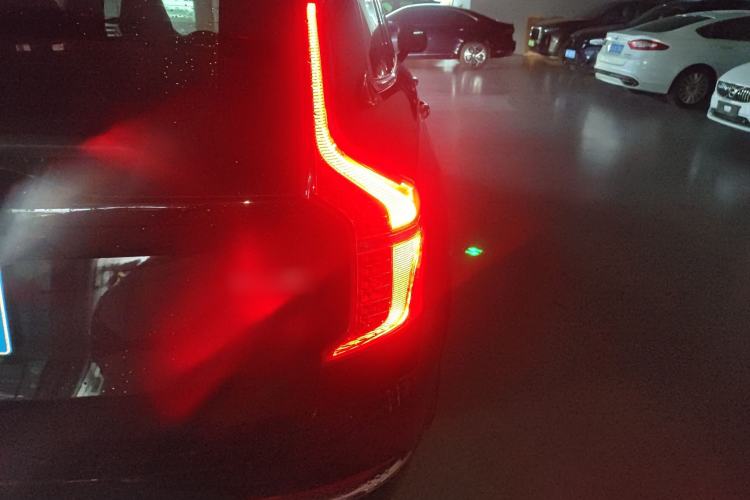 Used Volvo XC90 2020 Facelifted T6 Zhiya Luxury 7-Seater
