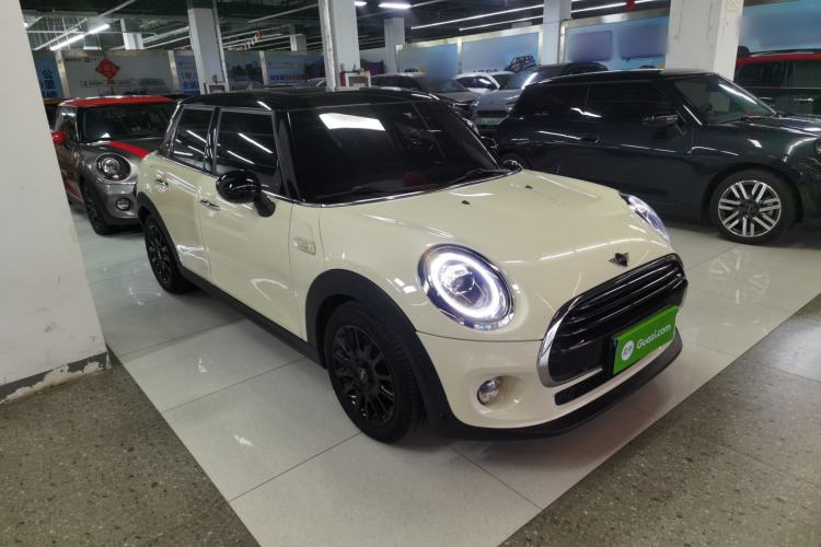 Used MINI MINI 2018 1.5T COOPER Classic Edition Five-Door Version
