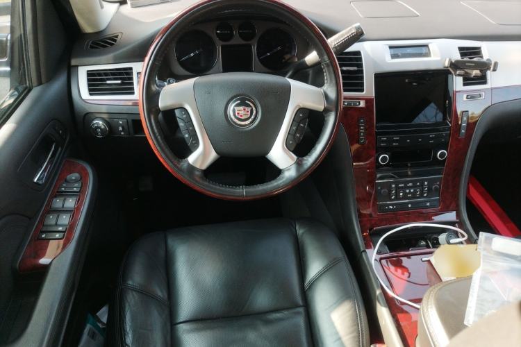 Used Cadillac Escalade 2007 6.2 AWD