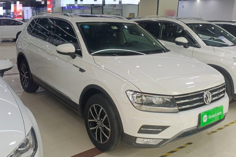 Used Volkswagen Tiguan L 2017 330TSI Automatic Two-Wheel Drive Luxury Edition