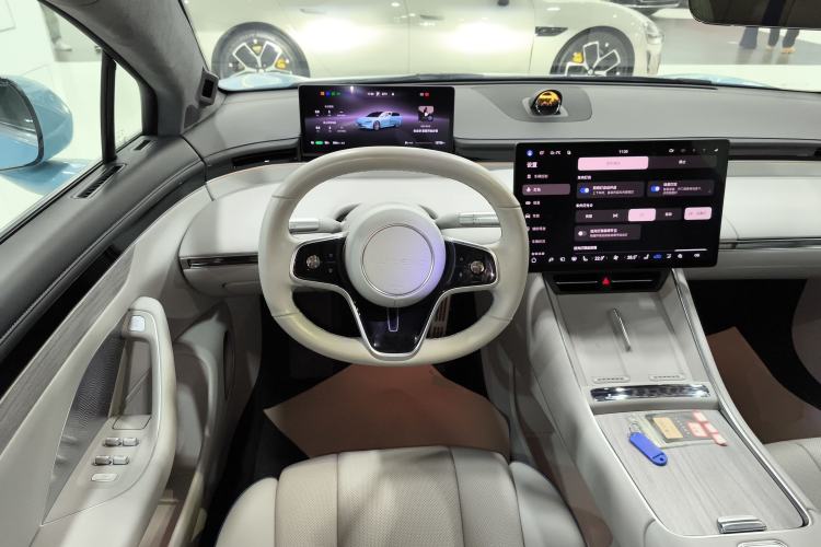 Used Hima Luxeed S7 2024 Ultra Four-Wheel Drive Flagship Edition
