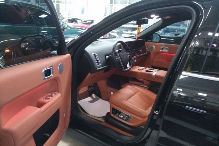 Used Li Auto L8 2024 Pro Model