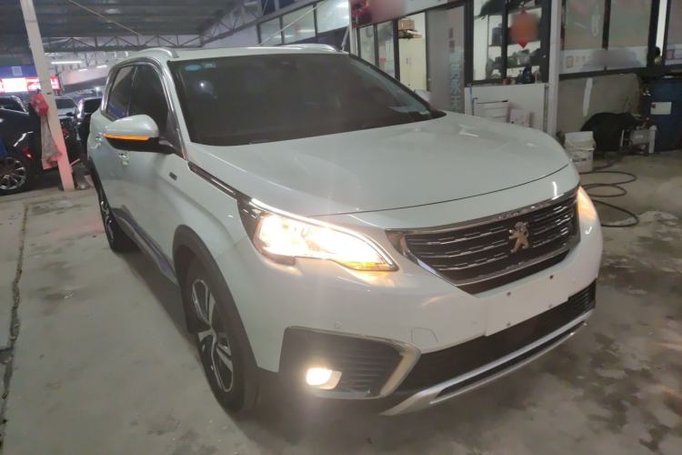 Used Peugeot 5008 2017 380THP 7-Seater Elite Edition
