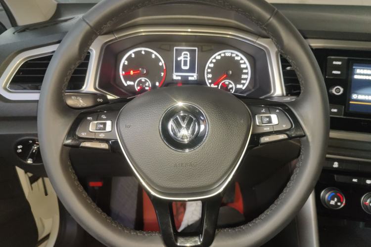 Used Volkswagen T-ROC 2020 230TSI DSG Two-Wheel Drive Advanced Version
