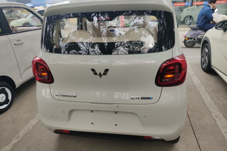 Used Wuling Hongguang MINIEV 2025 Four-Door Version Advanced Edition
