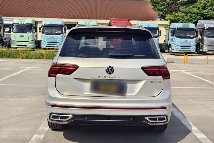 Used Volkswagen Tiguan L 2022 330TSI Automatic Two-Wheel Drive R-Line Enhanced Edition
