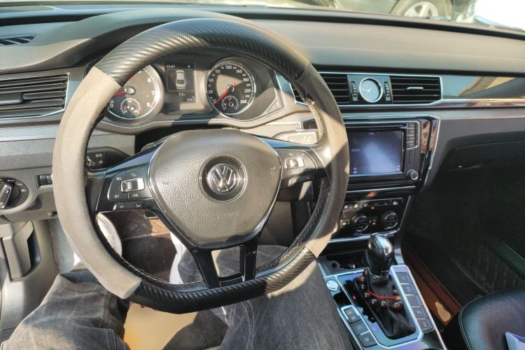 Used Volkswagen Passat 2016 330TSI DSG Prestige Edition
